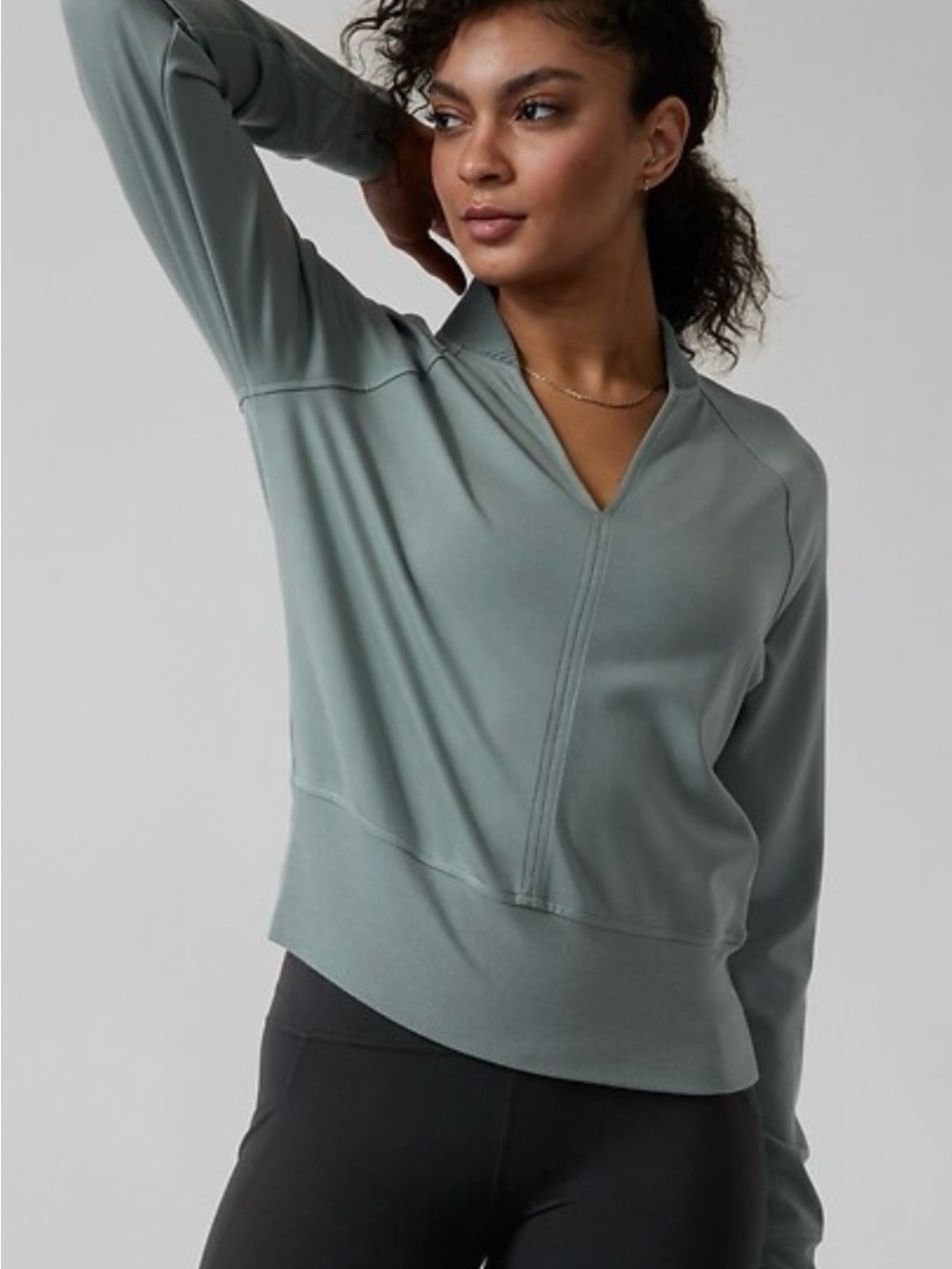 Athleta Lightweight Eastbound Pullover Sweatshirt Sage Gray XS Travel Athleisure